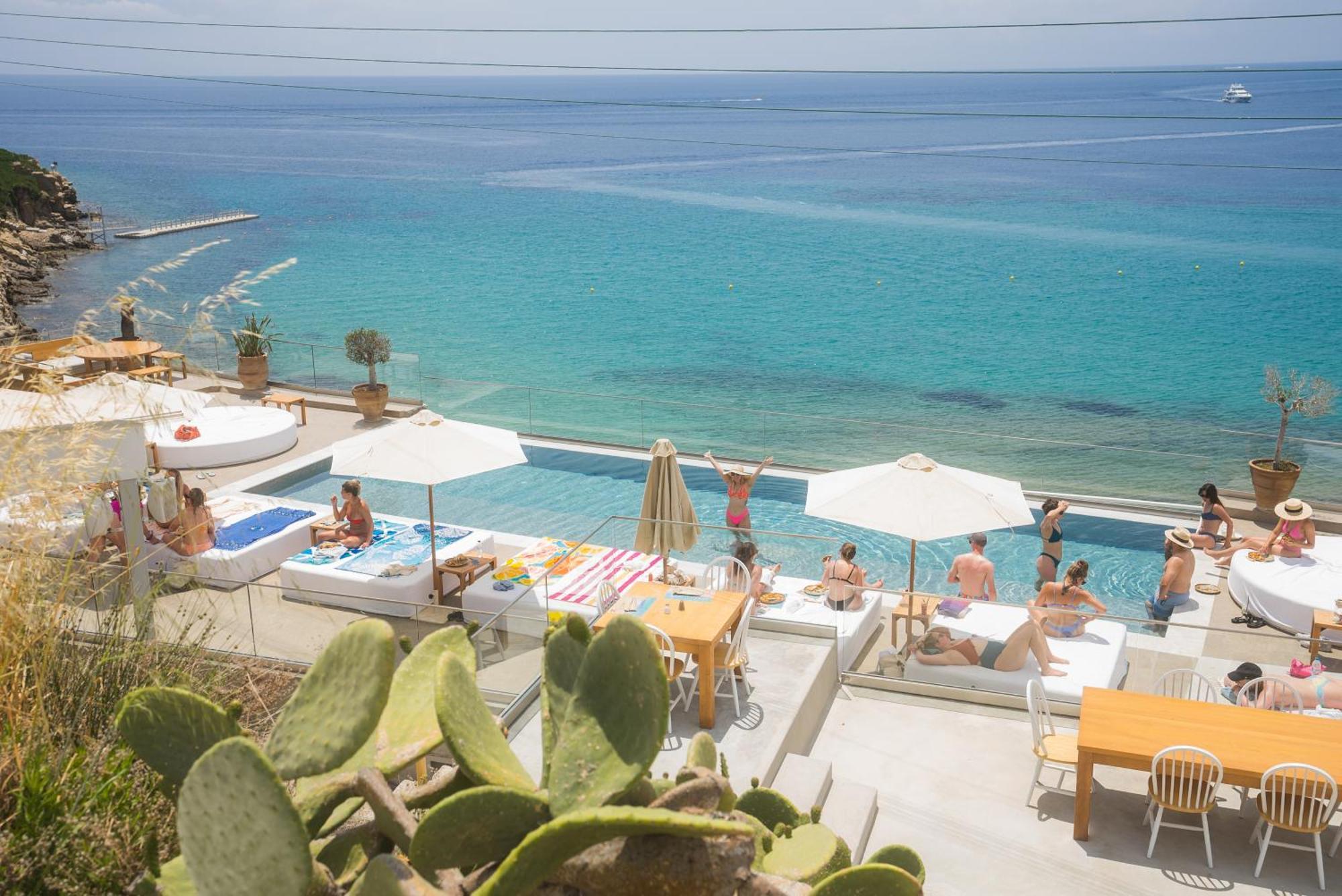 New Paradise Paradise Beach (Mykonos)