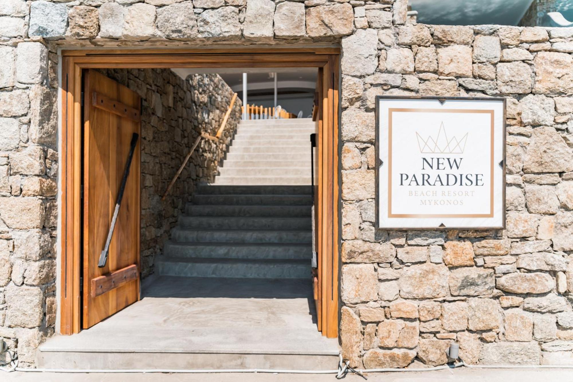 Hotel New Paradise